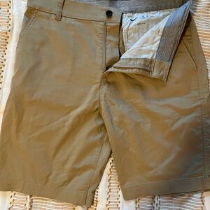 Men's Nike Drifit Tan Golf Shorts
